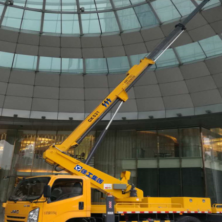 即墨附近高空作业车租赁｜安全设备租赁｜高空安装|工程定制化方案｜亿立达设备租赁